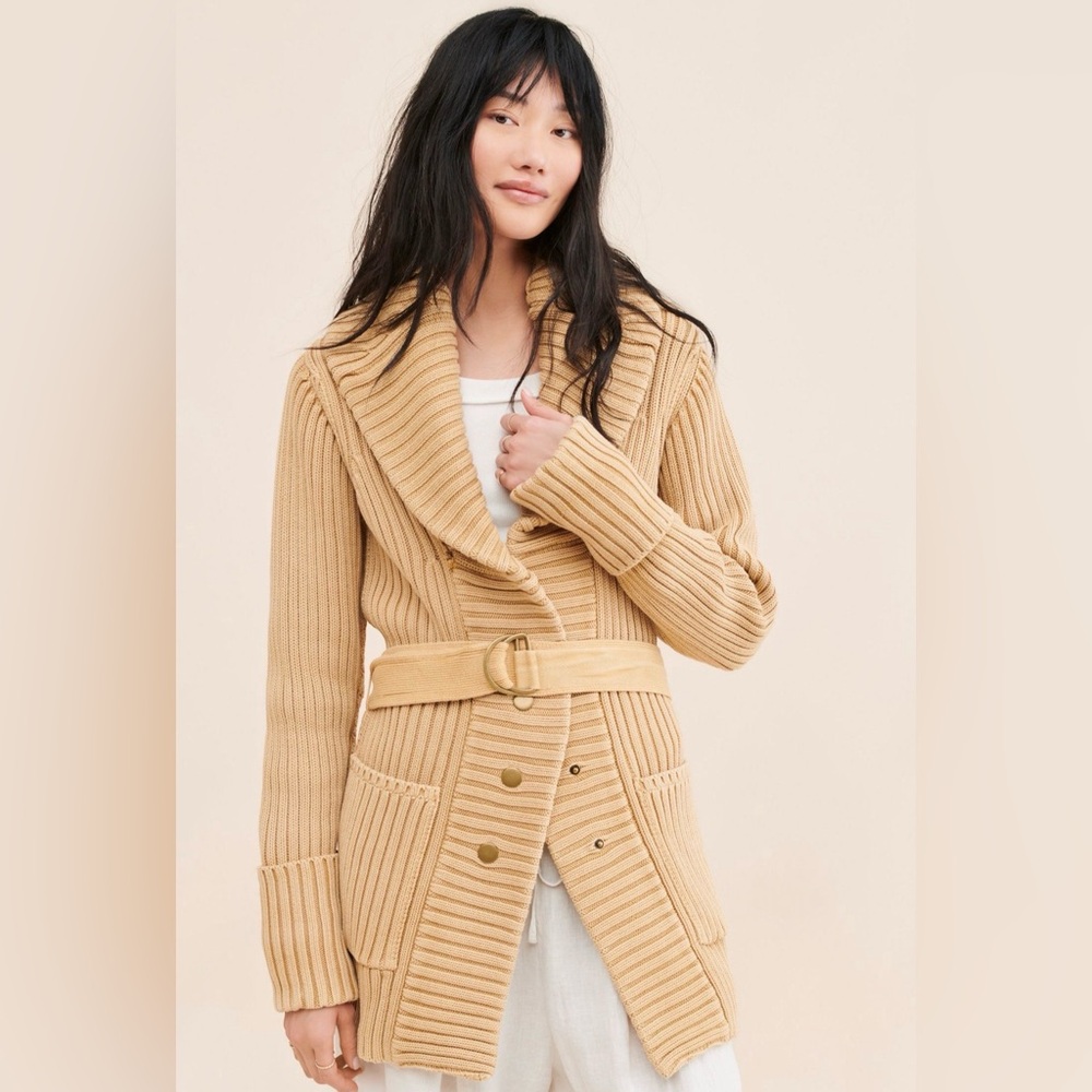 Women's Ribbed Belted Sweater - Tan